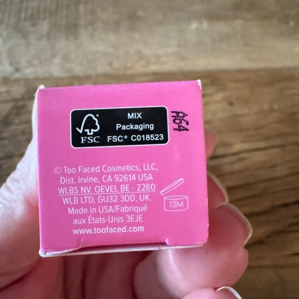NEW IN BOX Too Faced Kissing Jelly Gloss Hybrid (oil & gloss)~ Pina Colada